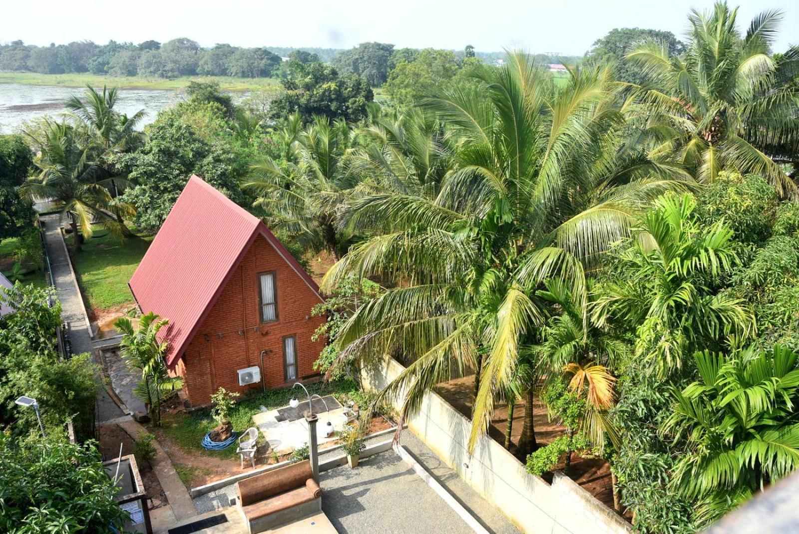 Ciel Star Anuradhapura Hotel Екстериор снимка