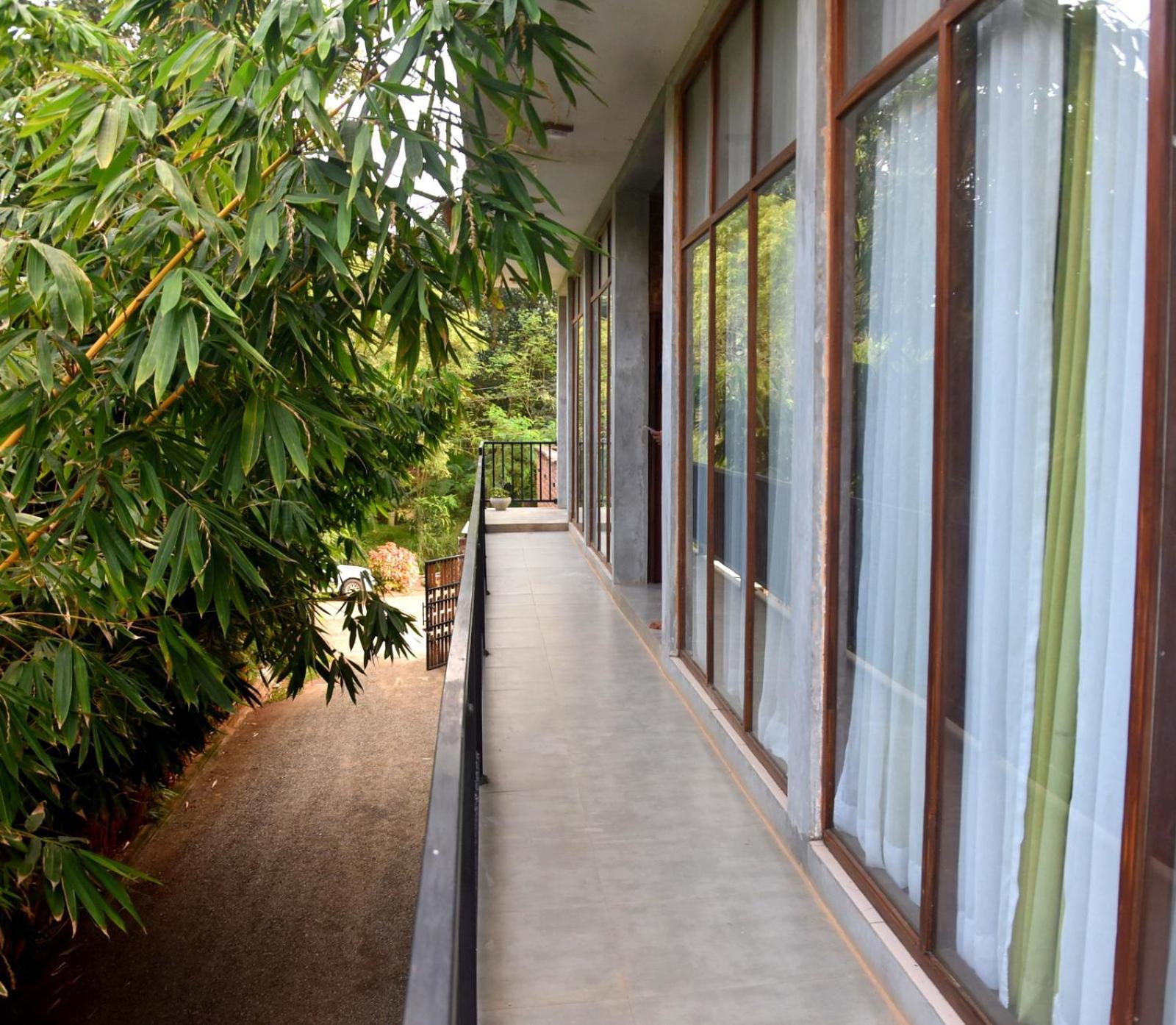 Ciel Star Anuradhapura Hotel Екстериор снимка