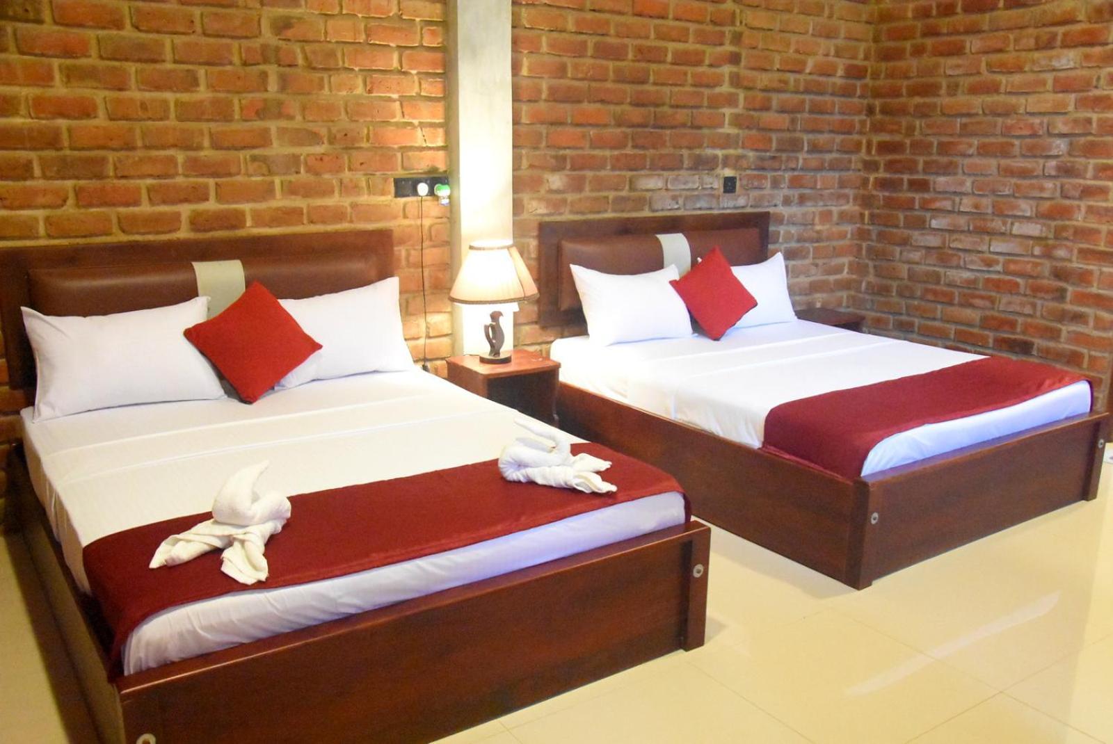 Ciel Star Anuradhapura Hotel Екстериор снимка